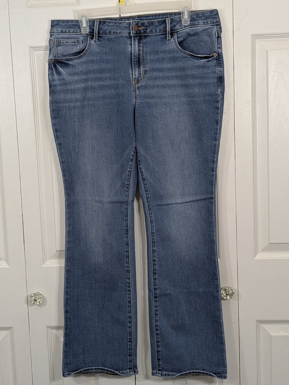 Old Navy: Mid Rise Kicker Bootcut - Size 14 Short